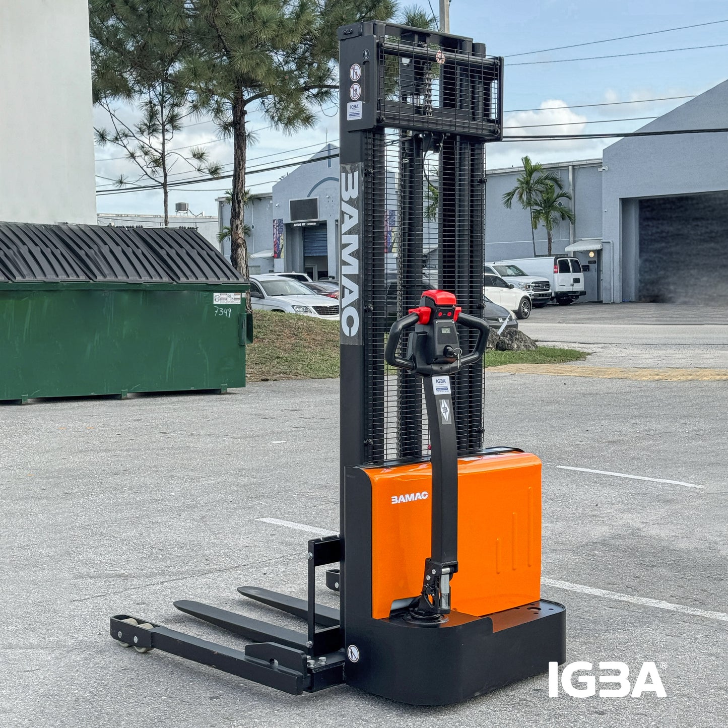 BAMAC Electric Straddle Stacker 1.2t 2,640 LB - Lift 130 Inches - ESD122